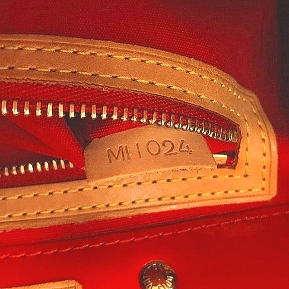 💋  Louis Vuitton Reade PM Monogram Vernis Handbag Tote Bag  #M91088 EUC - Picture 10 of 16